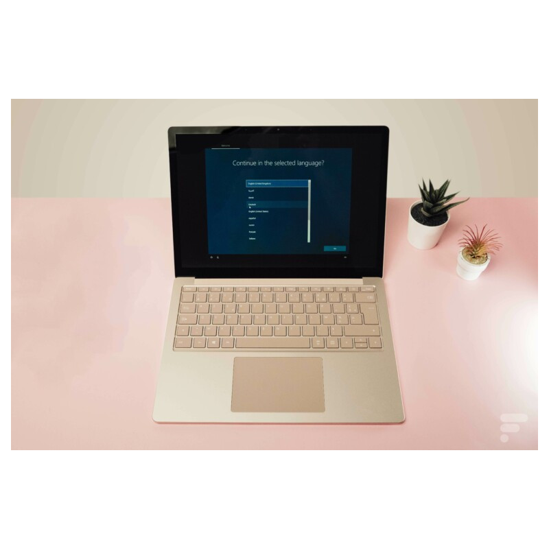 Microsoft Surface Laptop 4